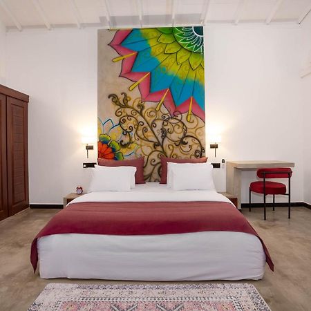 Hasthri Boutique Red Chalet In Ahangama With Pool Near Beach Экстерьер фото
