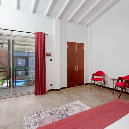Hasthri Boutique Red Chalet In Ahangama With Pool Near Beach Экстерьер фото